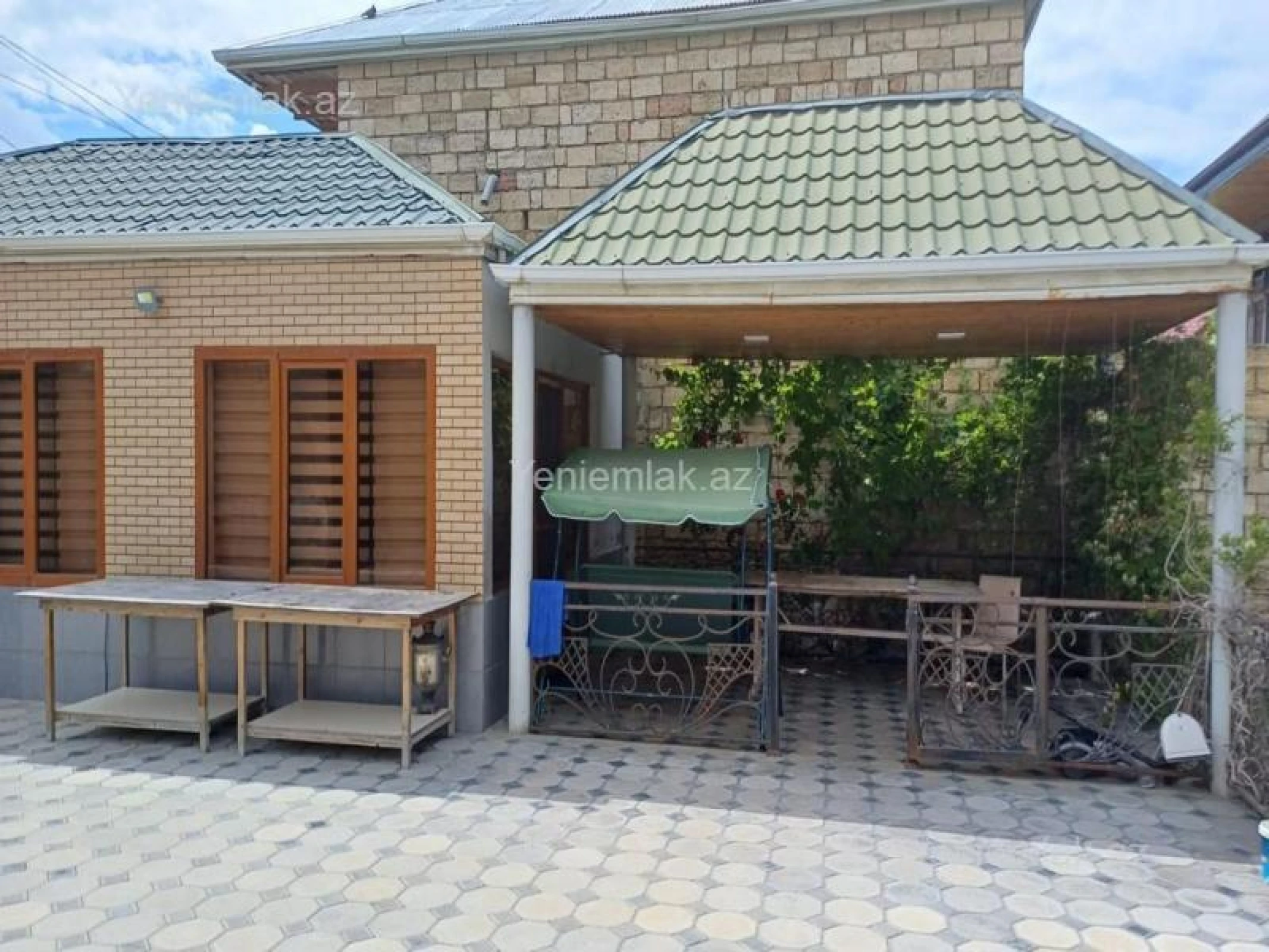 Satılır 4 otaqlı həyət evi 150 m²