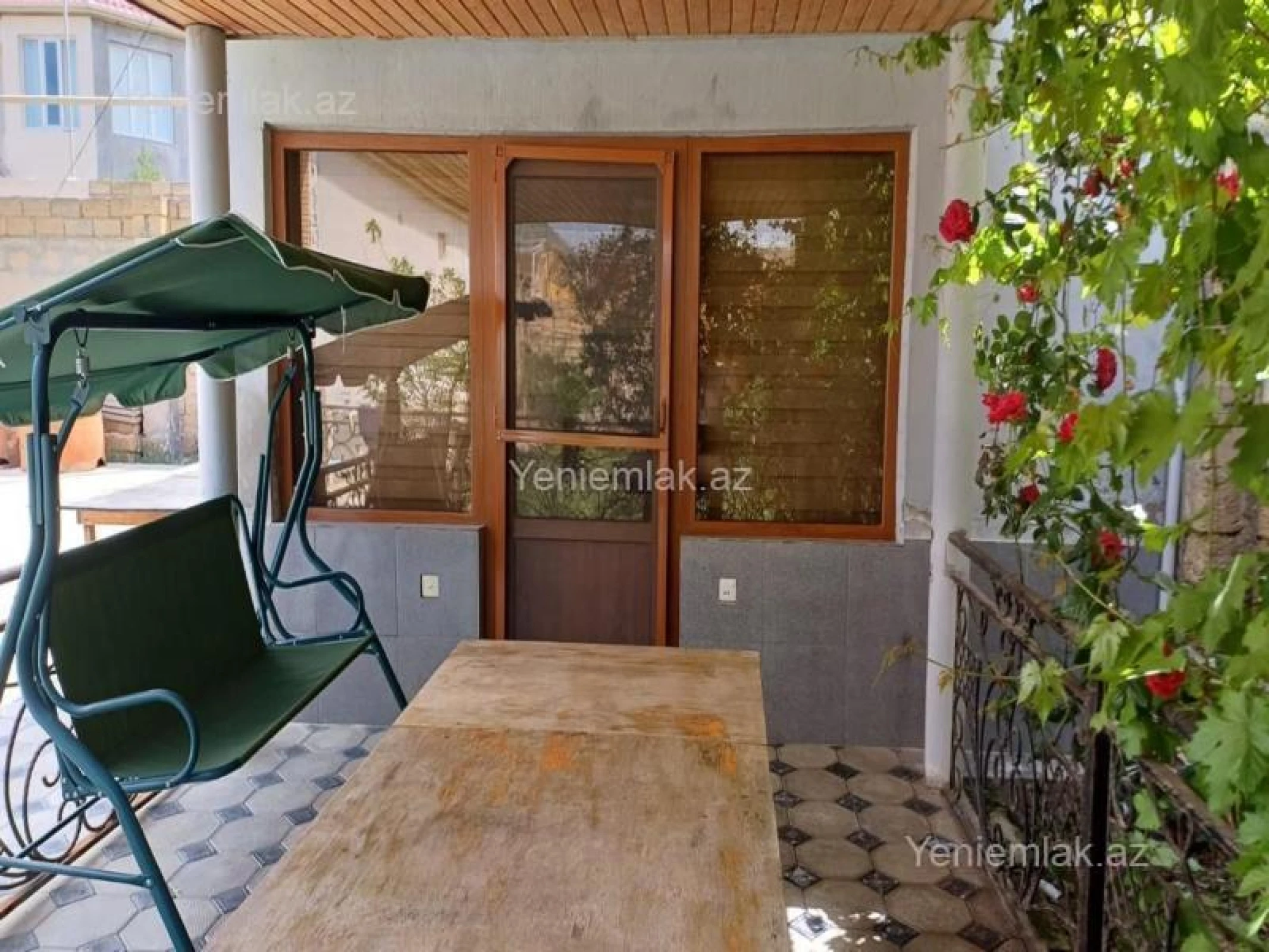 Satılır 4 otaqlı həyət evi 150 m²