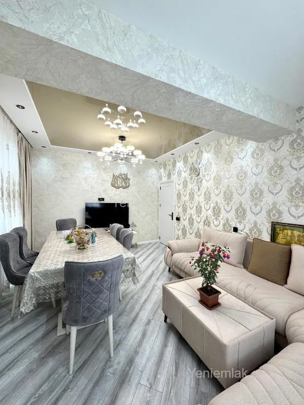 Satılır 4 otaqlı yeni tikili 128 m²