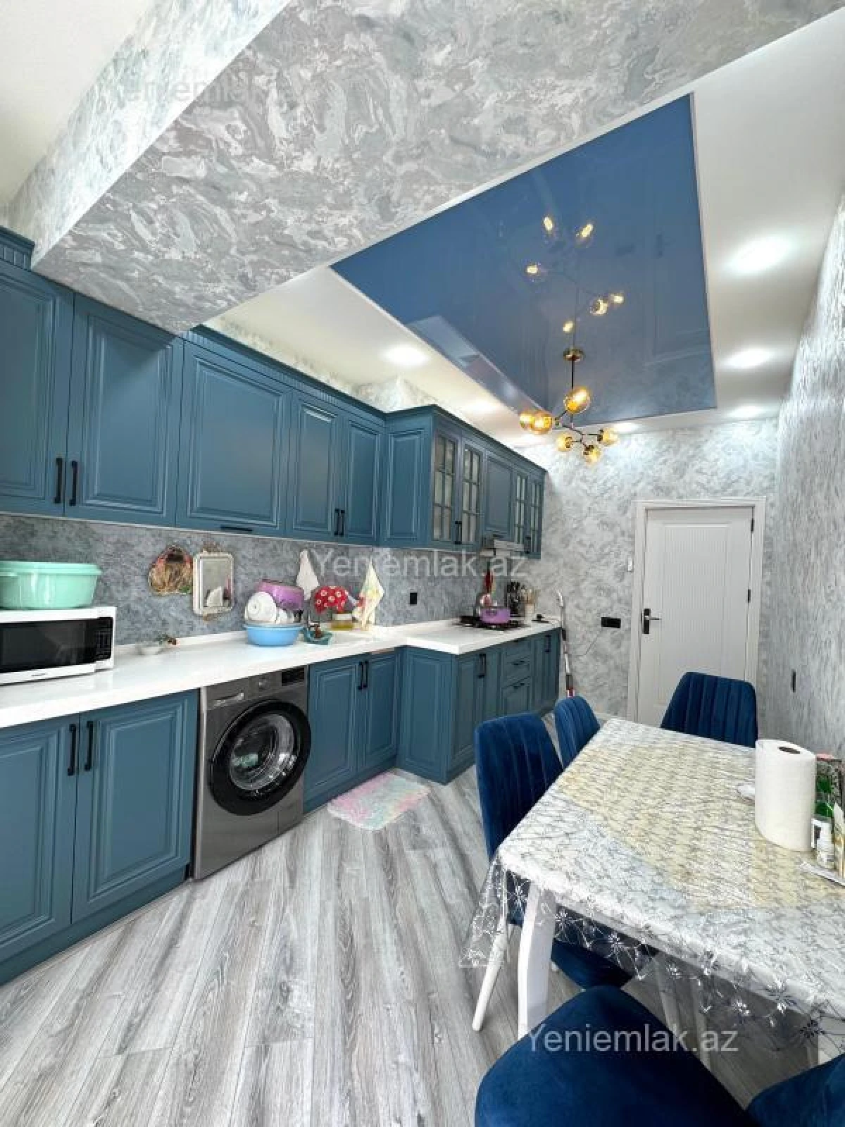 Satılır 4 otaqlı yeni tikili 128 m²