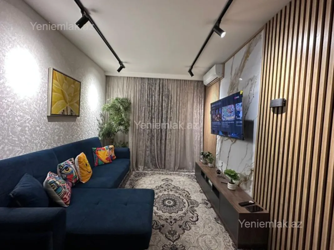 Satılır 2 otaqlı yeni tikili 50 m²