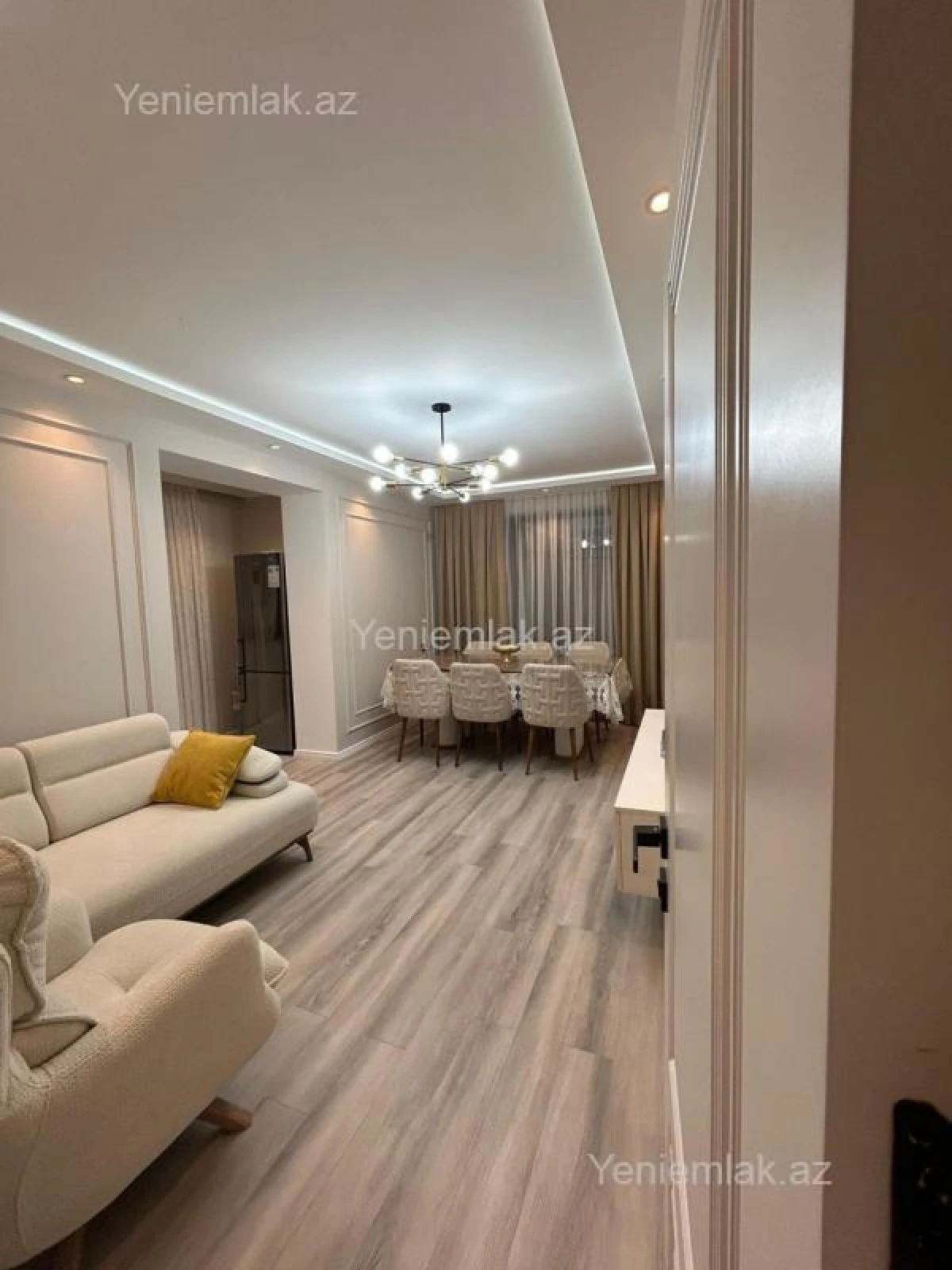 Satılır 3 otaqlı yeni tikili 100 m²