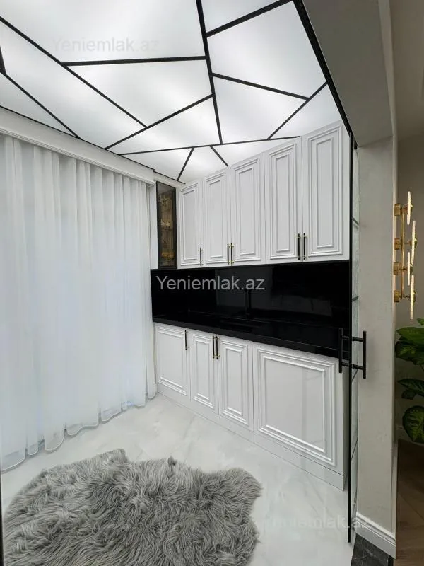 Satılır 3 otaqlı yeni tikili 100 m²