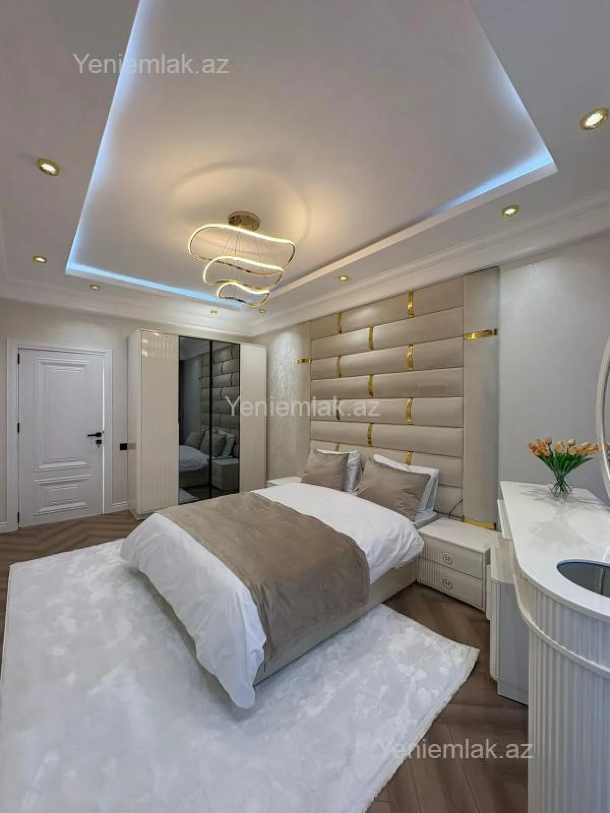 Satılır 3 otaqlı yeni tikili 100 m²