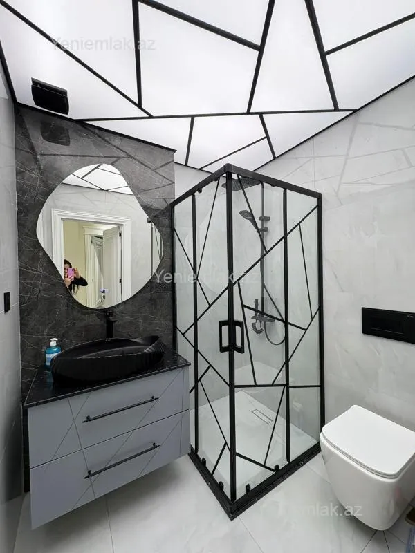 Satılır 3 otaqlı yeni tikili 100 m²