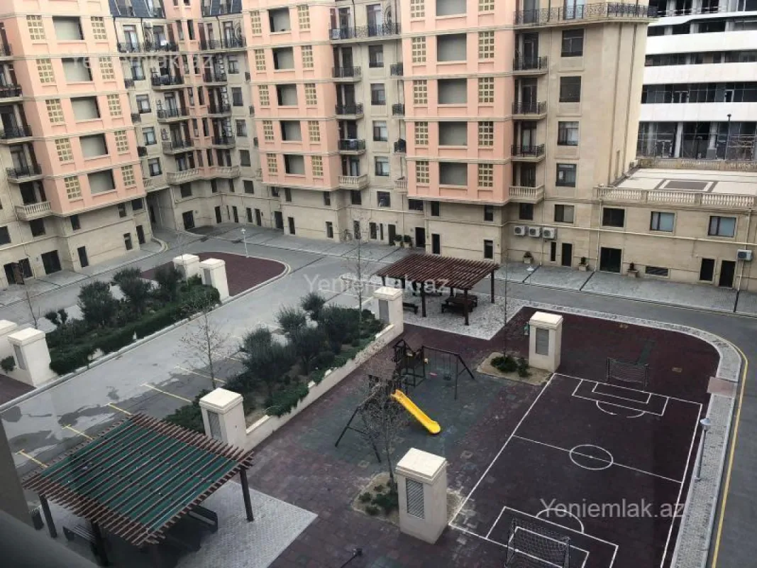 Satılır 3 otaqlı yeni tikili 129 m²