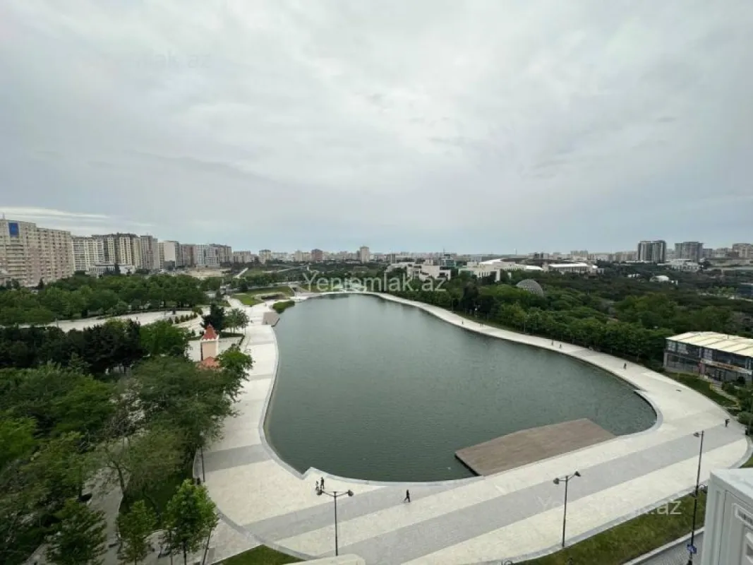 Satılır 2 otaqlı yeni tikili 80 m²