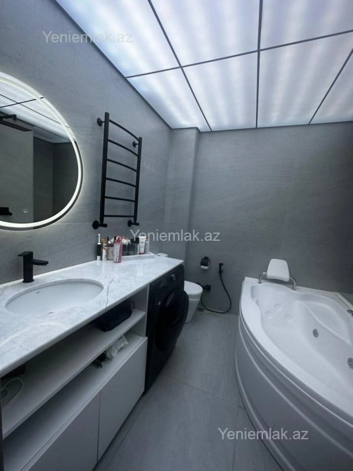 Satılır 2 otaqlı yeni tikili 80 m²