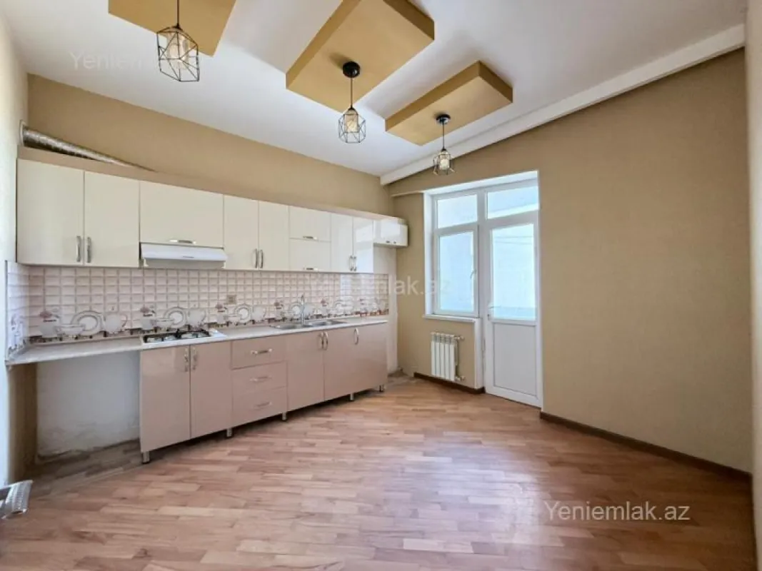 Satılır 3 otaqlı yeni tikili 106 m²
