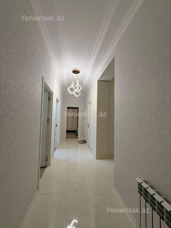 Satılır 3 otaqlı yeni tikili 92.5 m²