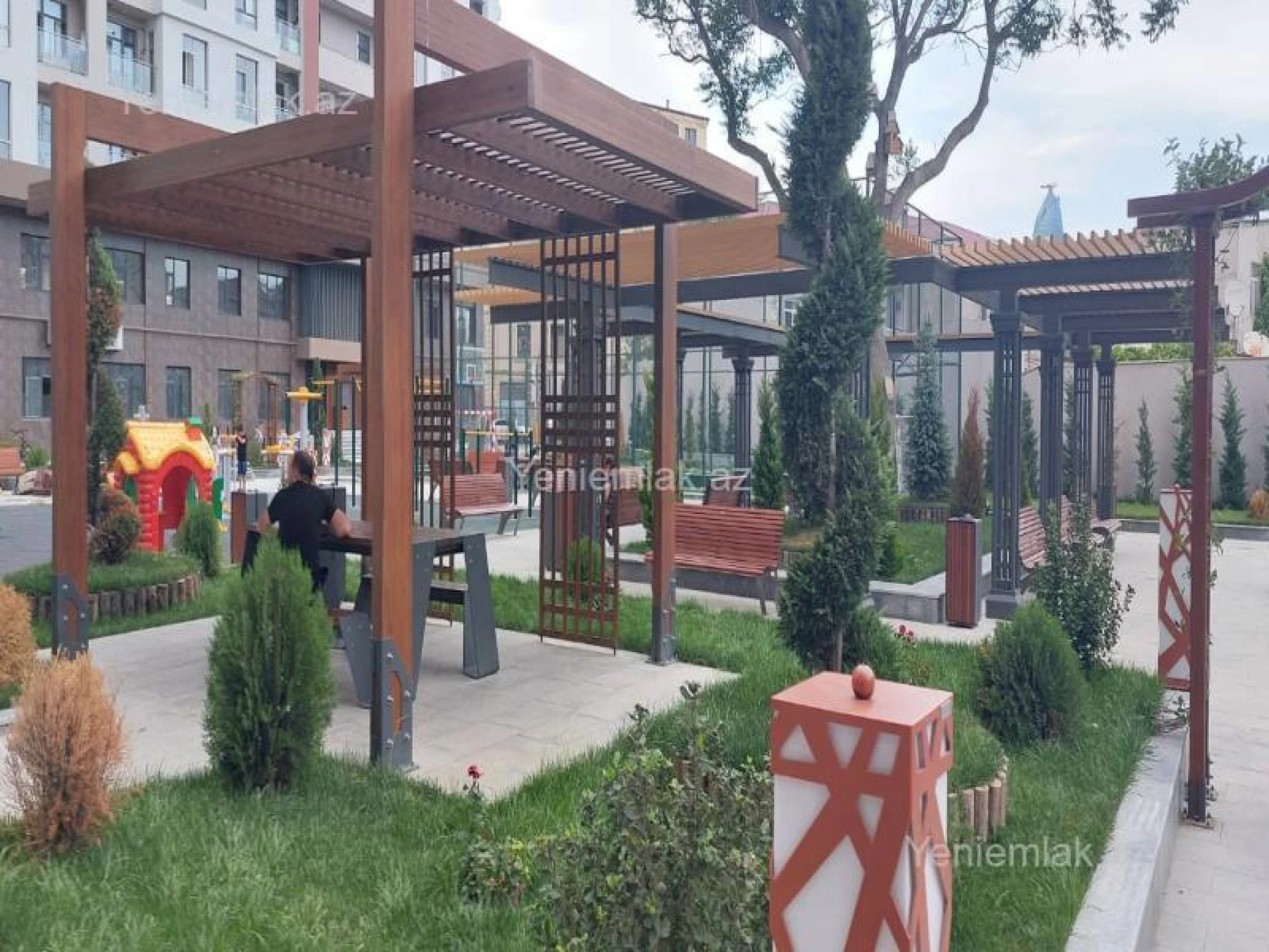 Satılır 2 otaqlı yeni tikili 46 m²