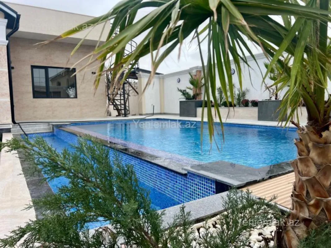 Satılır 4 otaqlı həyət evi 185 m²