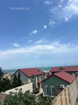 Satılır 4 otaqlı həyət evi 185 m²