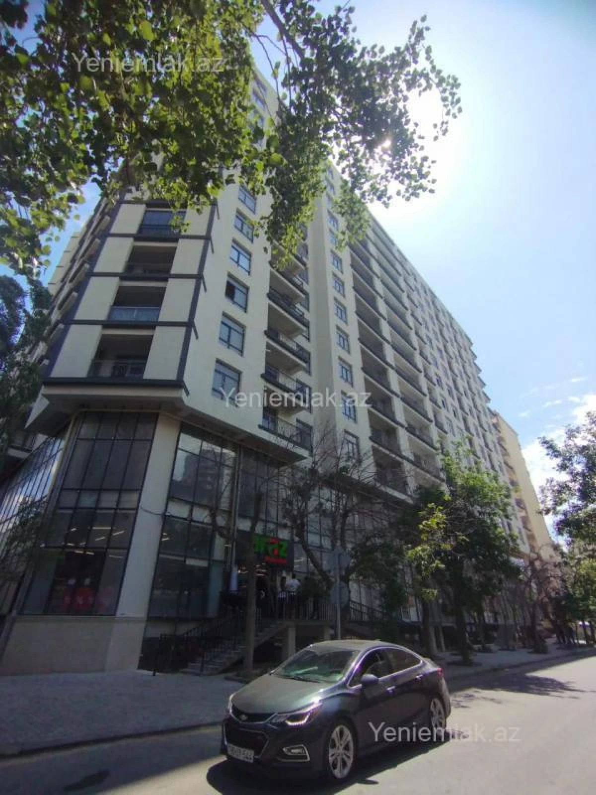 Satılır 3 otaqlı yeni tikili 155 m²