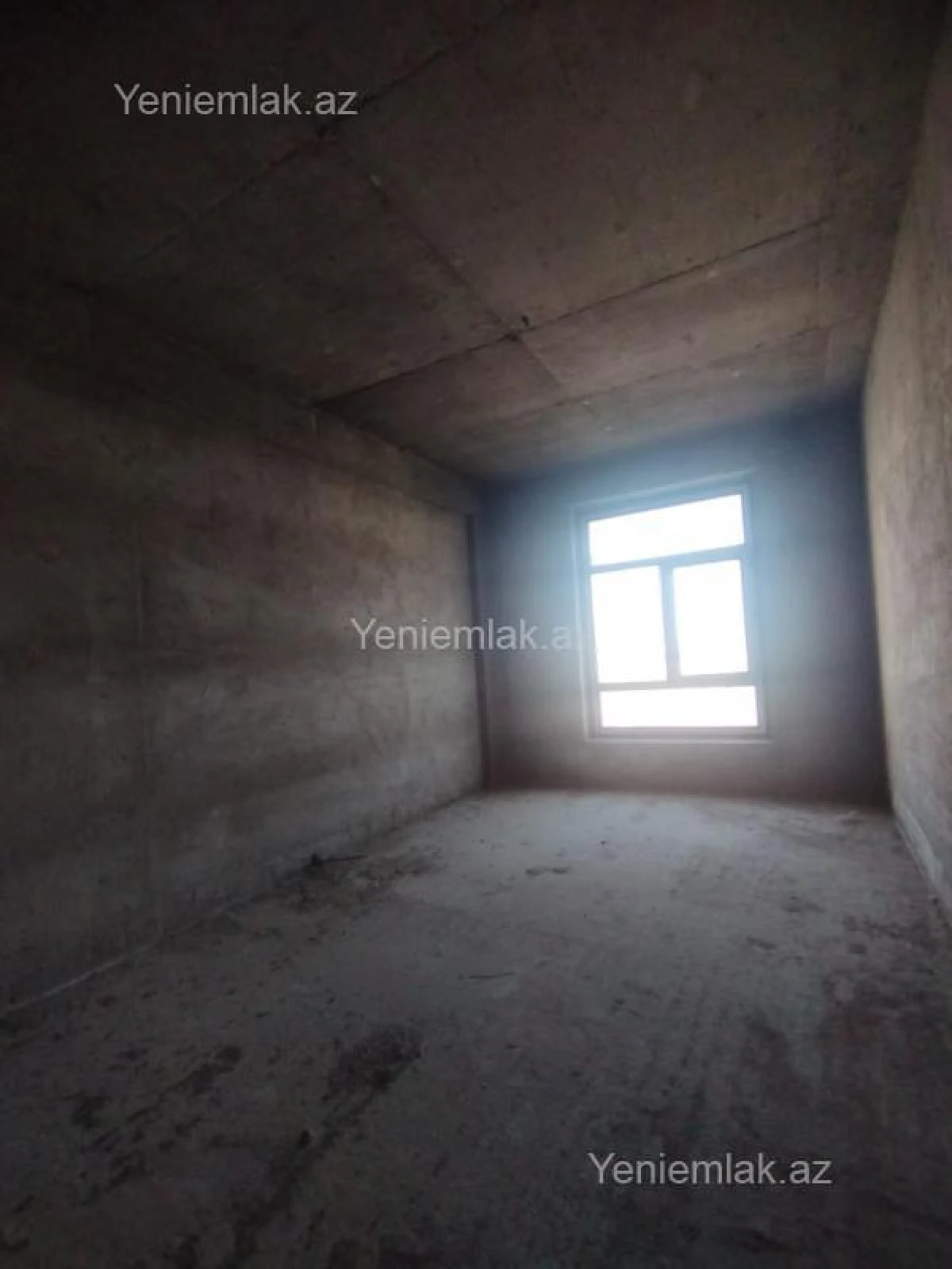 Satılır 3 otaqlı yeni tikili 155 m²