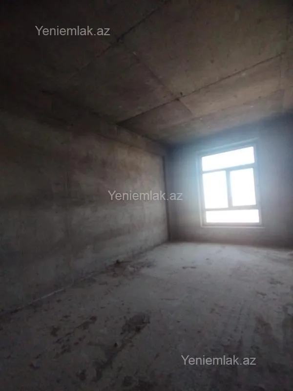 Satılır 3 otaqlı yeni tikili 155 m²