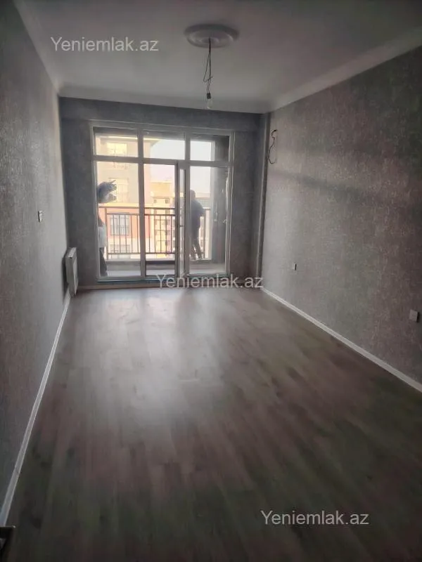 Satılır 2 otaqlı yeni tikili 74 m²