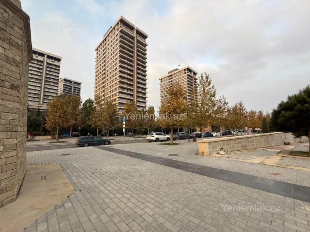 Satılır 3 otaqlı yeni tikili 157 m²