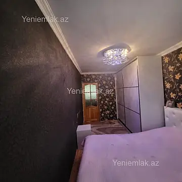 Satılır 2 otaqlı köhnə tikili 50 m²