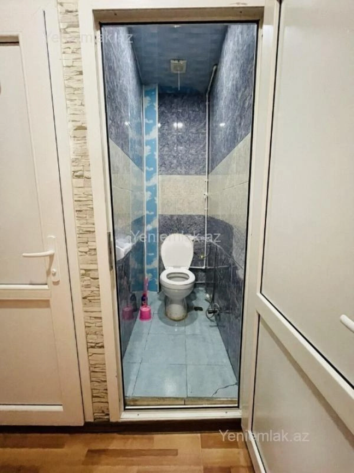 Satılır 2 otaqlı köhnə tikili 60 m²