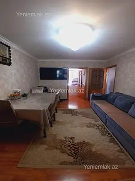 Satılır 3 otaqlı köhnə tikili 67 m²