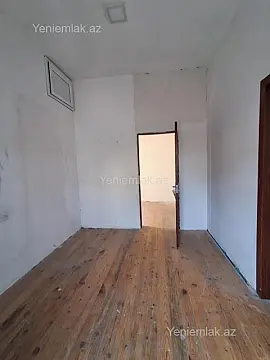 Satılır 4 otaqlı həyət evi 137 m²
