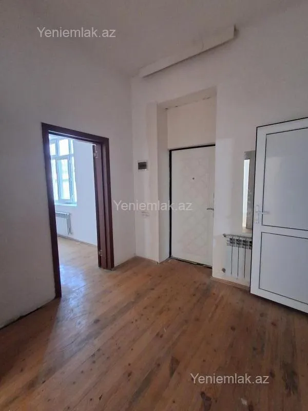 Satılır 4 otaqlı həyət evi 137 m²