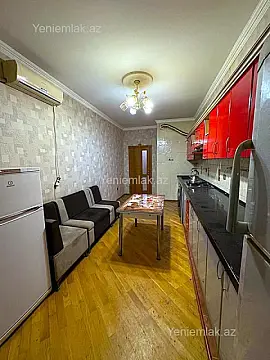 Satılır 3 otaqlı yeni tikili 130 m²