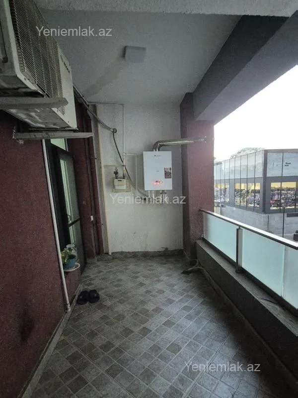 Satılır 3 otaqlı yeni tikili 83 m²