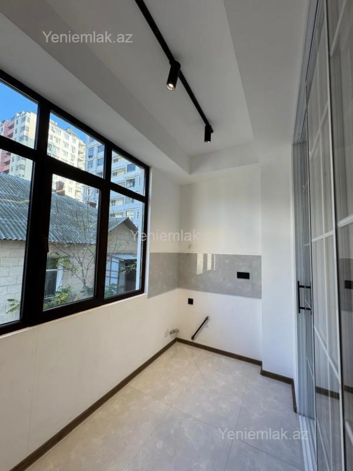 Satılır 2 otaqlı yeni tikili 56 m²