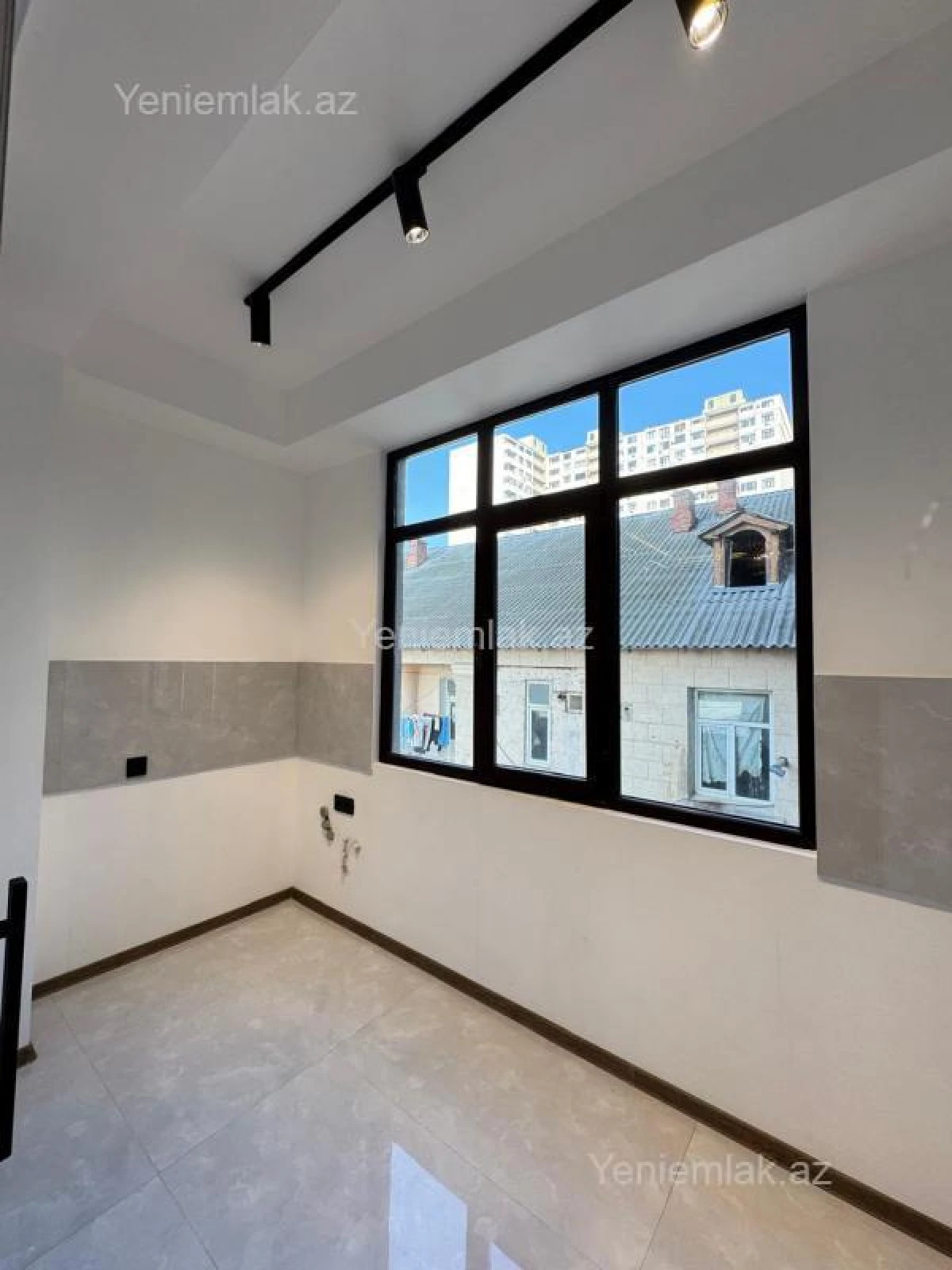 Satılır 2 otaqlı yeni tikili 56 m²