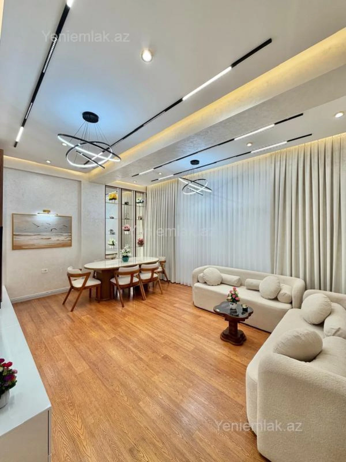 Satılır 2 otaqlı yeni tikili 90 m²