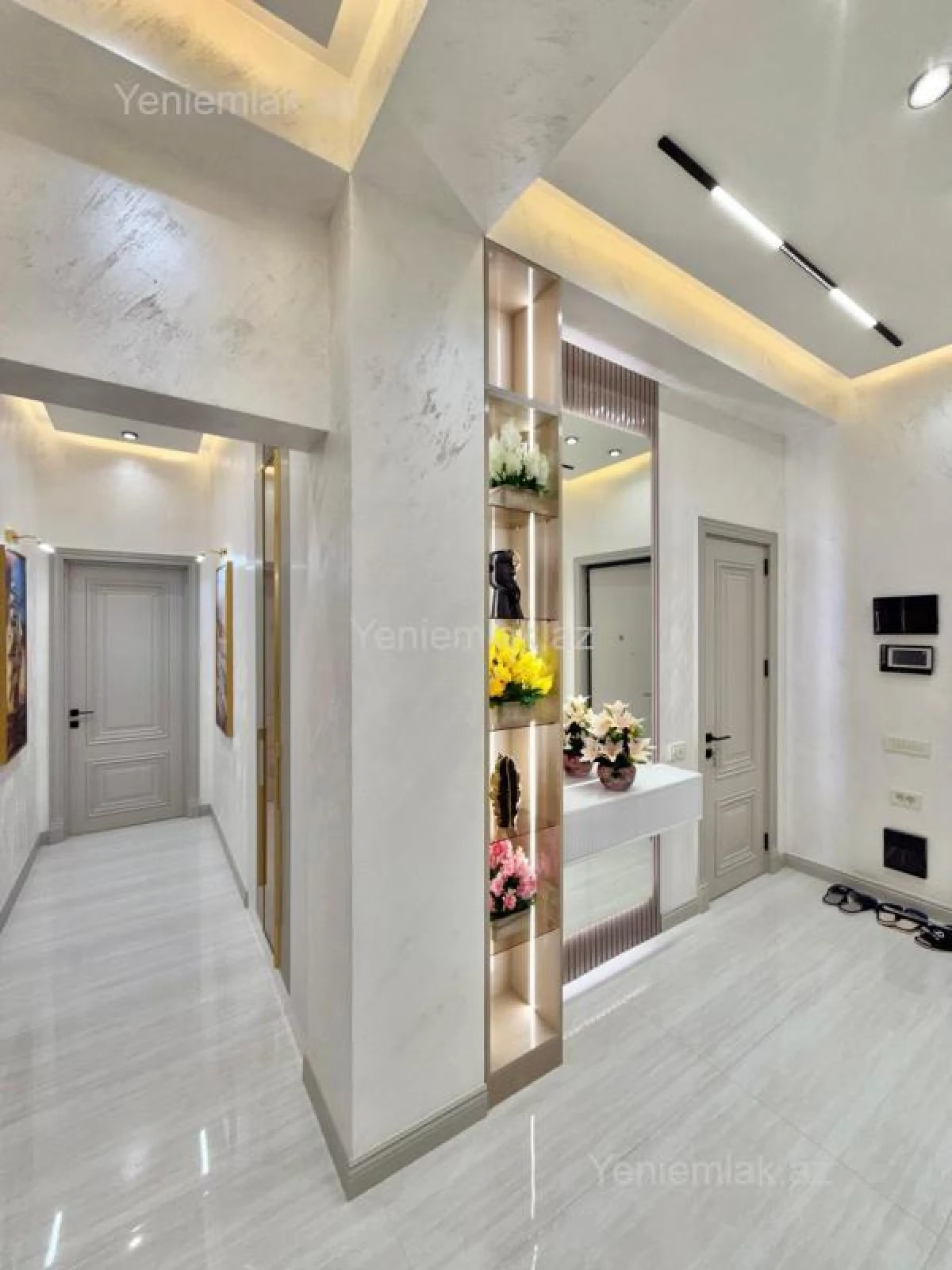 Satılır 2 otaqlı yeni tikili 90 m²