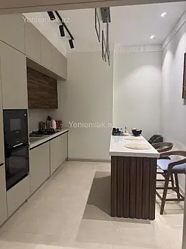 Satılır 2 otaqlı yeni tikili 83 m²