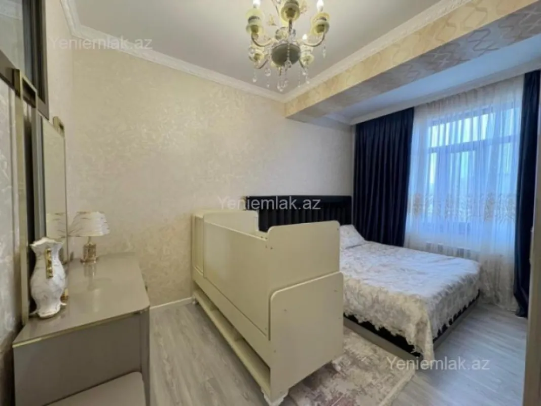 Satılır 3 otaqlı yeni tikili 70 m²