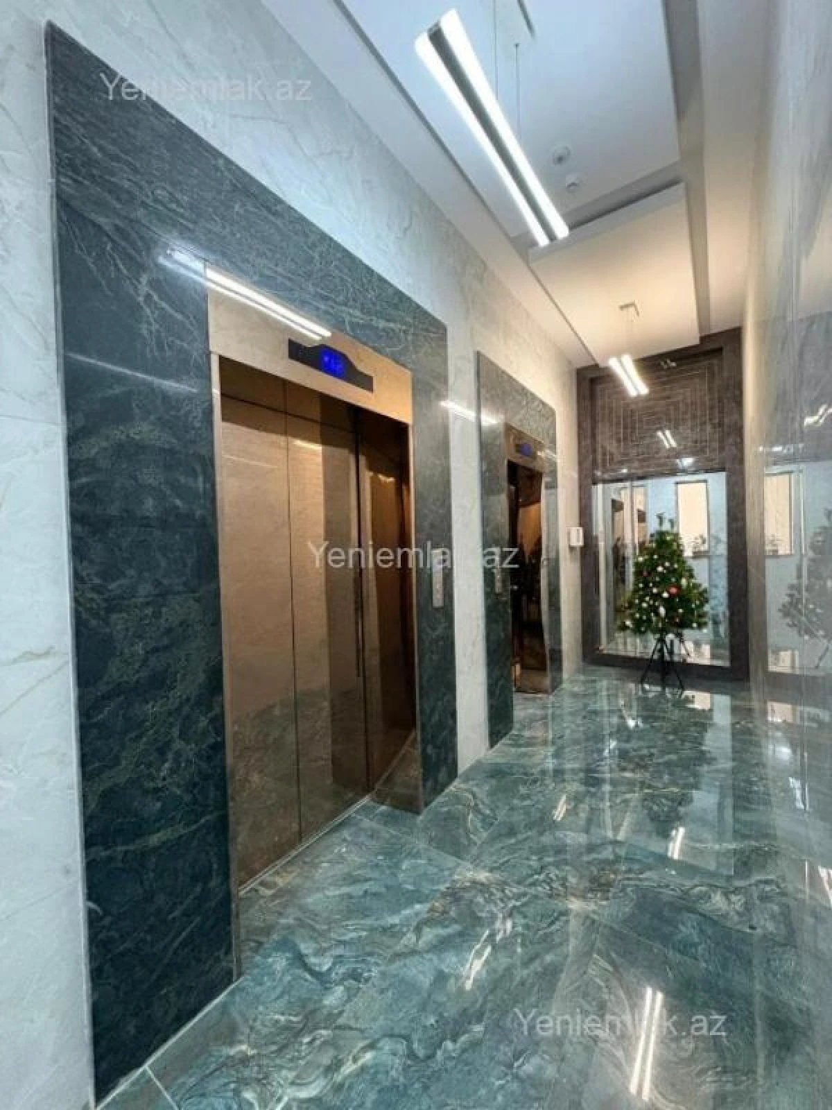 Satılır 3 otaqlı yeni tikili 70 m²