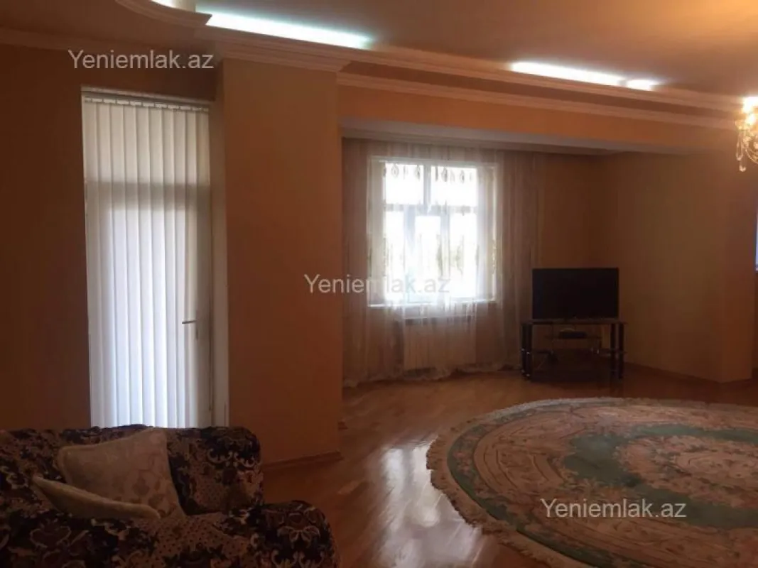 Satılır 3 otaqlı yeni tikili 165 m²