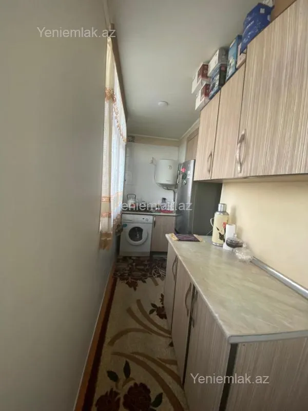Satılır 2 otaqlı köhnə tikili 55 m²
