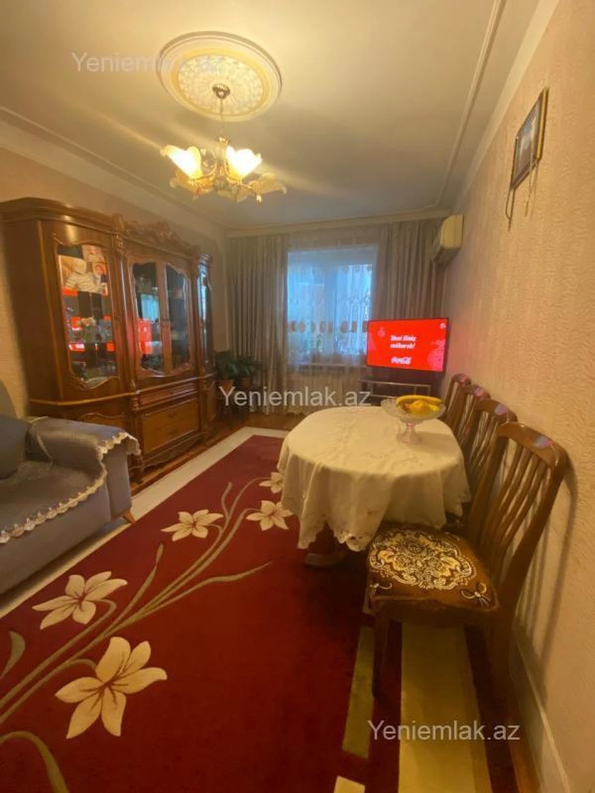 Satılır 2 otaqlı köhnə tikili 55 m²