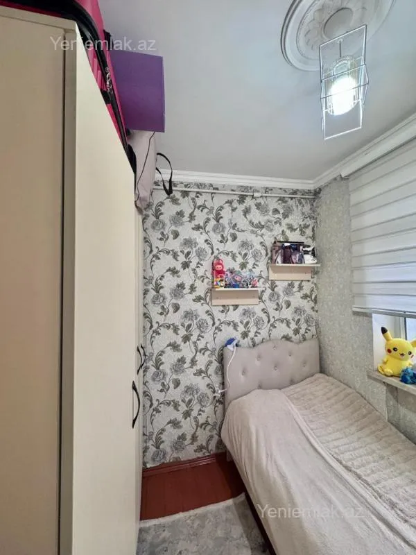 Satılır 2 otaqlı köhnə tikili 45 m²