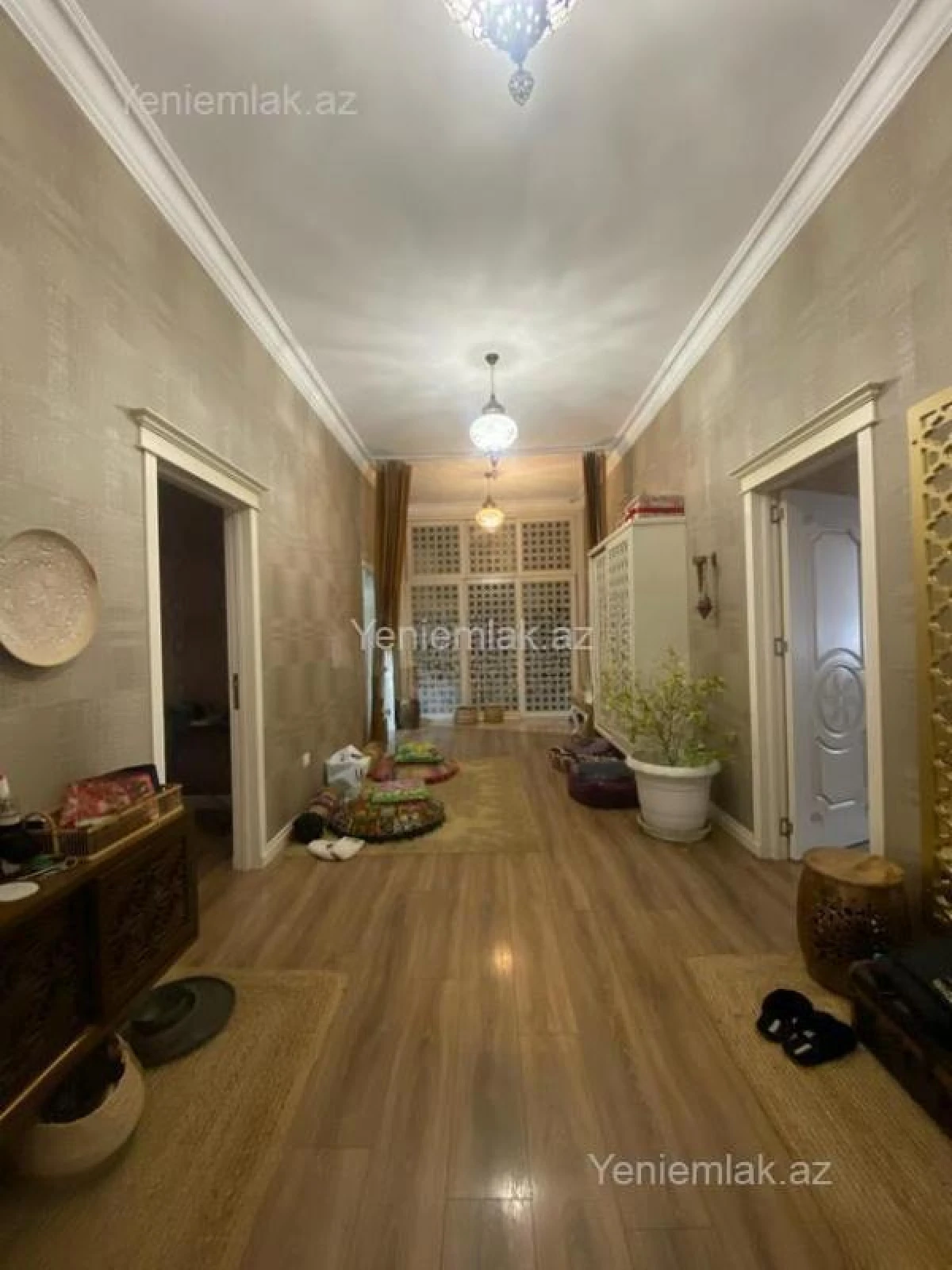 Satılır 4 otaqlı yeni tikili 160 m²