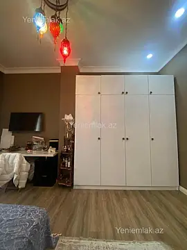 Satılır 4 otaqlı yeni tikili 160 m²