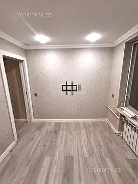 Satılır 2 otaqlı köhnə tikili 40 m²