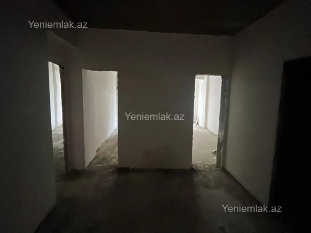 Satılır 3 otaqlı yeni tikili 110 m²