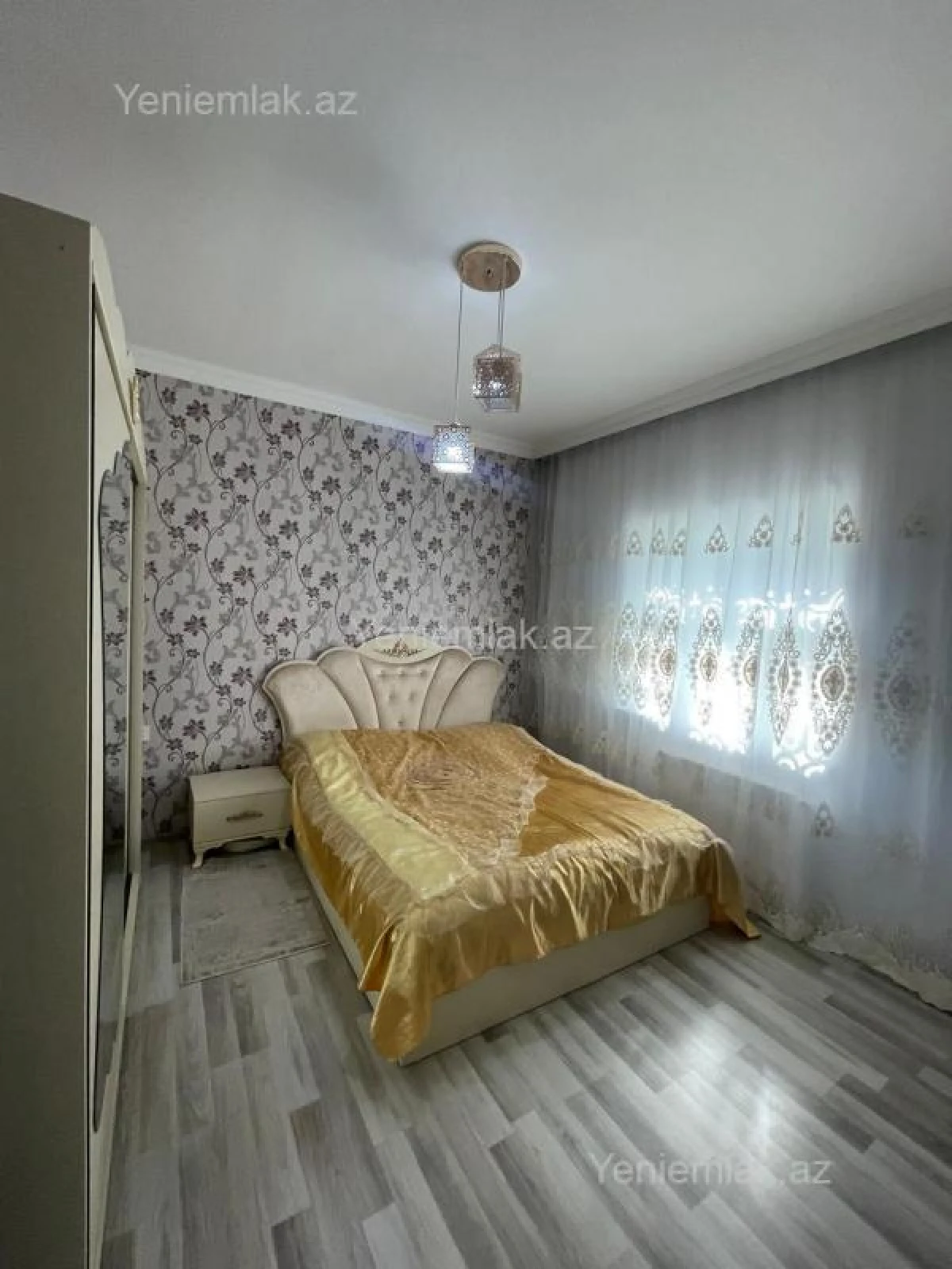 Satılır 5 otaqlı həyət evi 210 m²