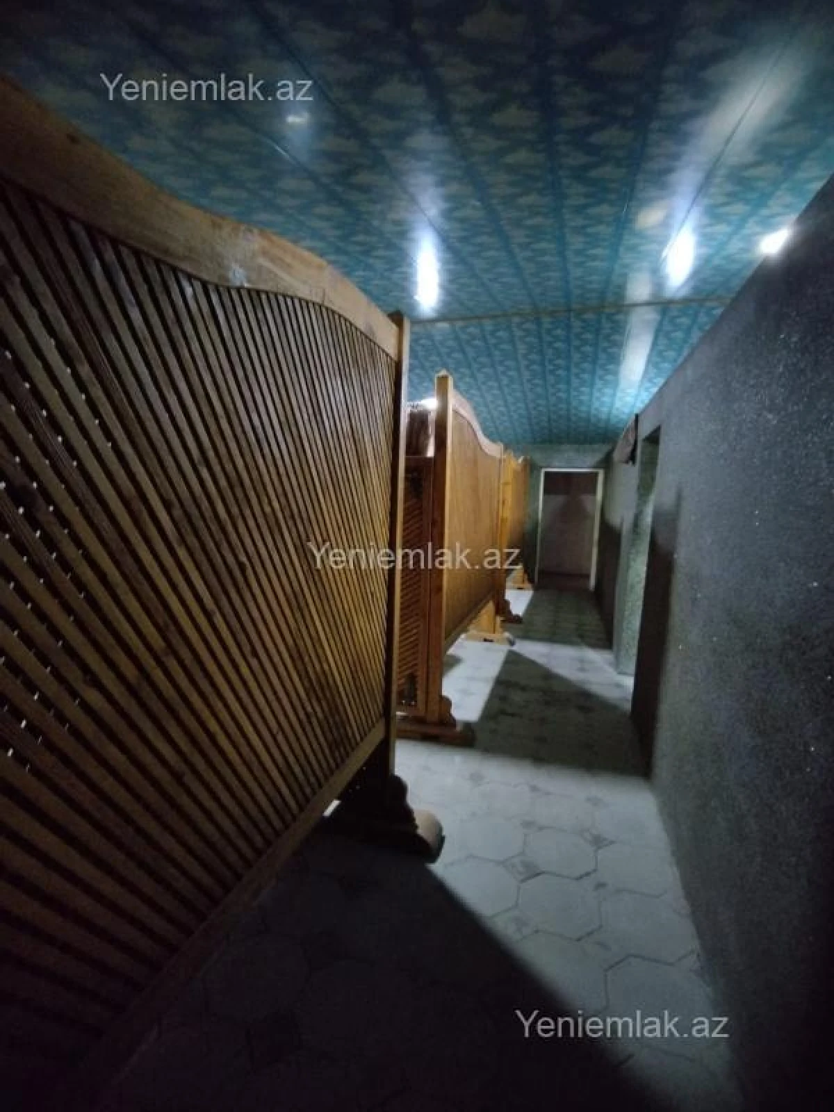 Satılır 6 otaqlı obyekt 3300 m²