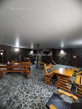 Satılır 6 otaqlı obyekt 3300 m²