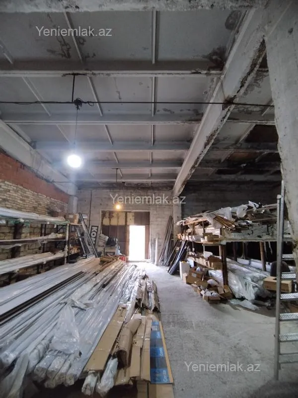 Satılır 6 otaqlı obyekt 3300 m²