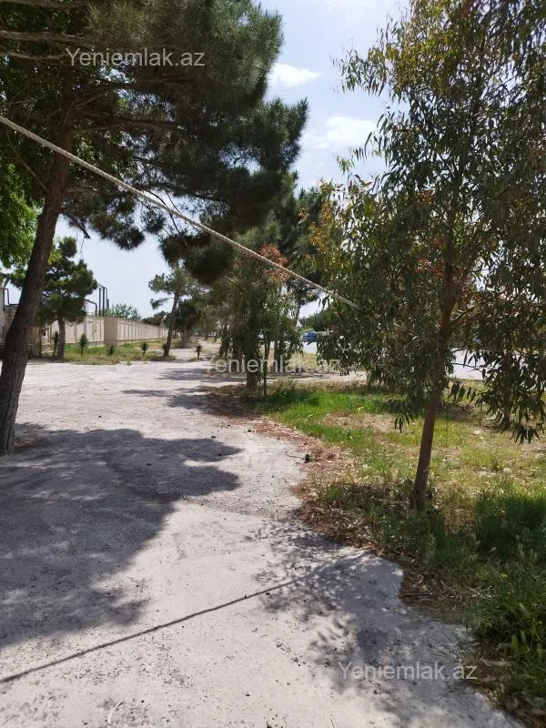 Satılır 6 otaqlı obyekt 3300 m²