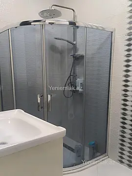 Satılır 3 otaqlı yeni tikili 75 m²